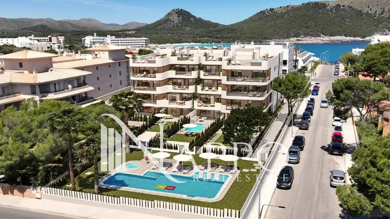 Nappo Real Estate is pleased to present this exclusive new-build apartment with private terrace, located in Cala Lliteres, in — photo 1