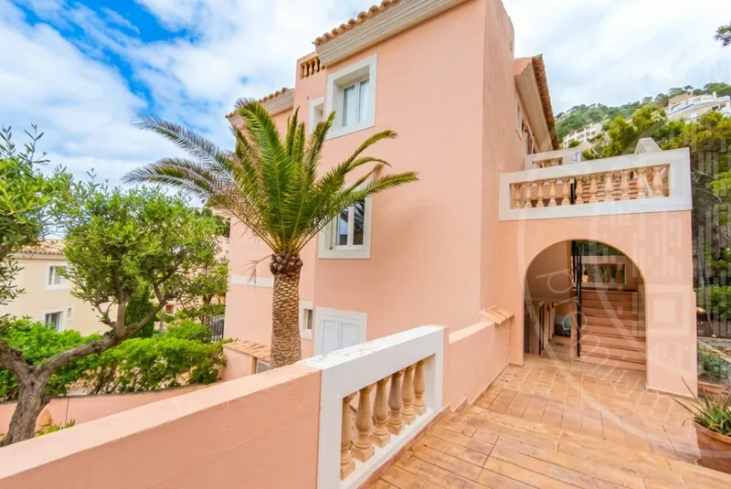 260528 – Stylish Sea View Apartment — photo 10