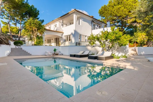 Santa Ponsa quiet location house for sale with private pool and private terrace — photo 1