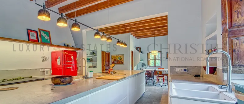 Traditional finca in Andratx with mountain and sea views — photo 7