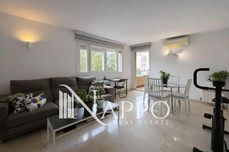 Flat / apartment for sale in Son Dameto — photo 1