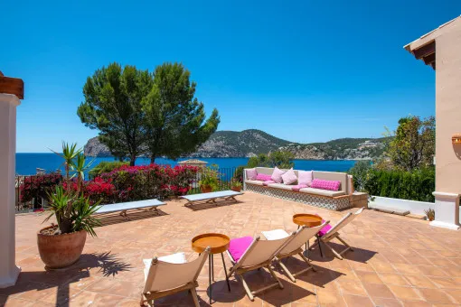 Camp de Mar, Mediterranean holiday property in Camp de Mar with stunning sea views for seasonal rental — photo 3