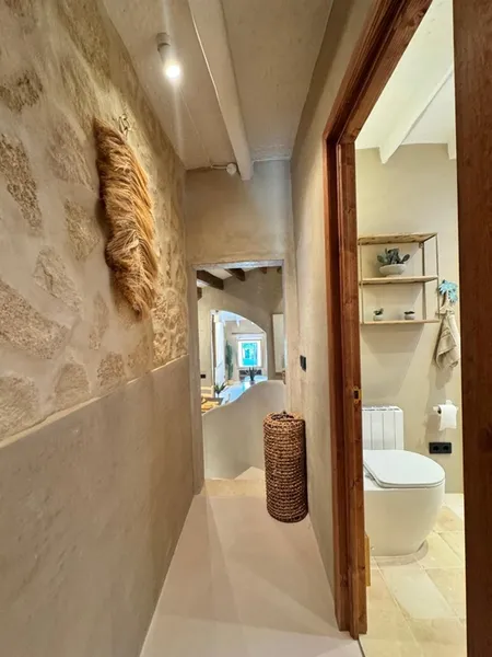 Stylishly renovated townhouse with terrace for sale in Llucmajor — photo 12