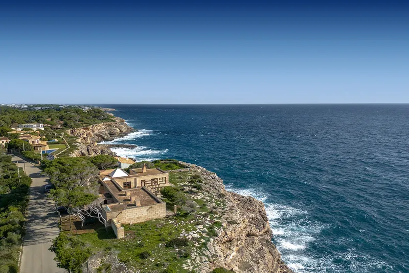 Unique villa project in a dream location right by the sea — photo 12