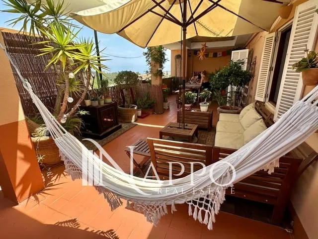 Penthouse for rent in Genova, Palma de Mallorca, Mallorca — photo 1