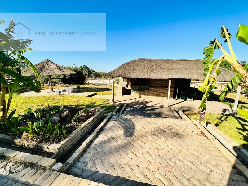 Farm 14 Bedrooms — photo 11