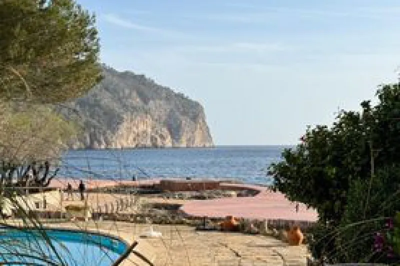 Camp de Mar – Magnificent sea view apartment — photo 1