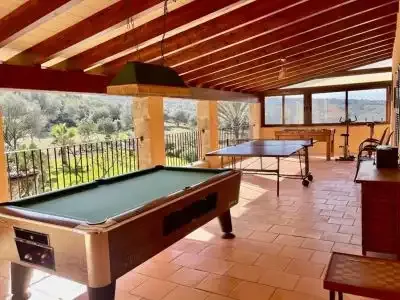 Luxury rustic estate with 2 houses, pools and 18 ha in Manacor — photo 11