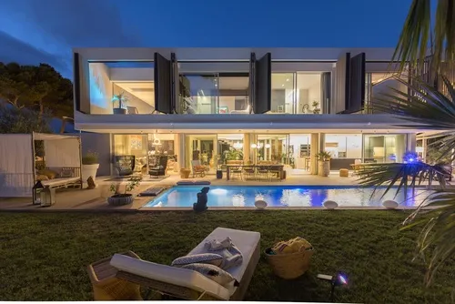 Modern Villa in Luxury Area of Santa Ponsa — photo 1