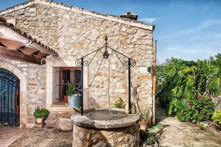 Finca with pool in Sant Llorenç des Cardassar — photo 6