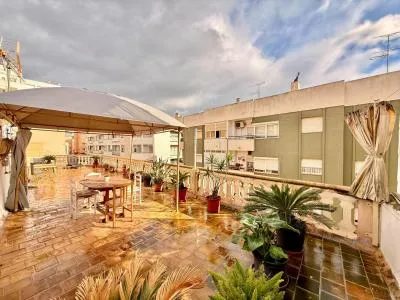 Apartment - Palma de Mallorca (Foners) , Built Surface 163m 2 , 6 Bedrooms, 1 Bathrooms. — photo 1