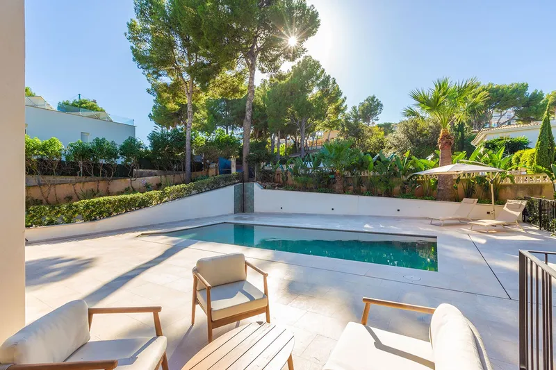 Attractive villa in a quiet location with holiday rental license — photo 2