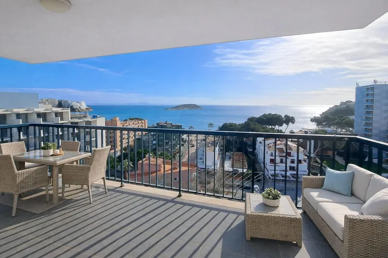 Apartment with sea views to renovate near the beach in Magaluf — photo 12