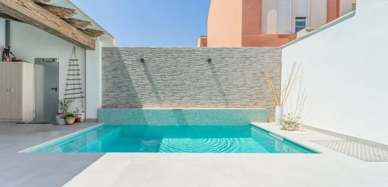 Village house with pool in Campos — 240 m², 5 bedrooms, two independent floors — photo 5