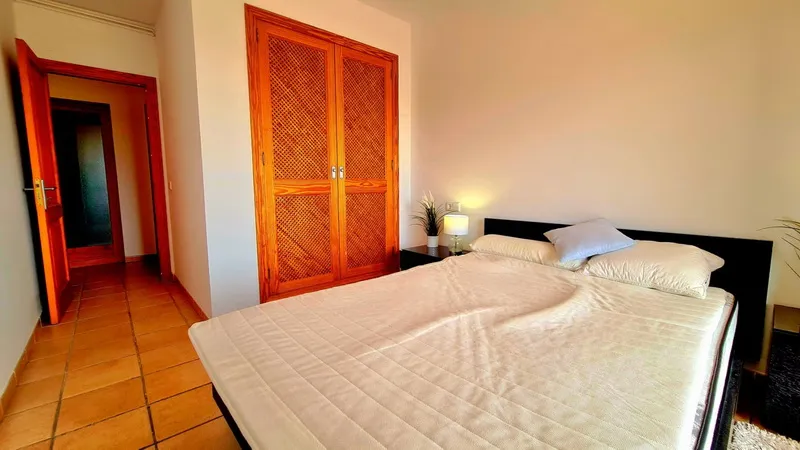 Sea view property in a quiet prime location — photo 9