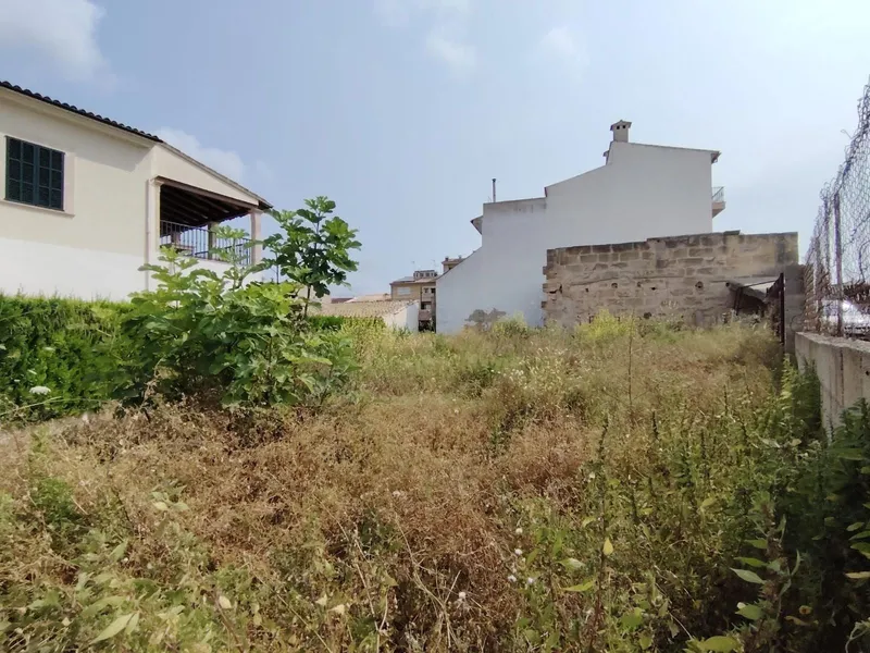 Unique opportunity in Lloseta! Buildable urban plot of 302 m² — photo 3