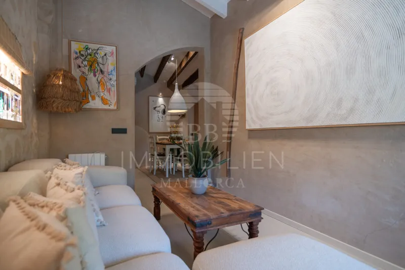 Designer penthouse in the heart of Llucmajor – with views of the village square & 1 parking space — photo 12