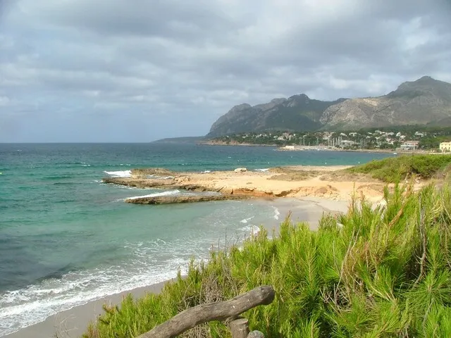 New-build villa for sale by the beach in Alcudia, North Mallorca — photo 8