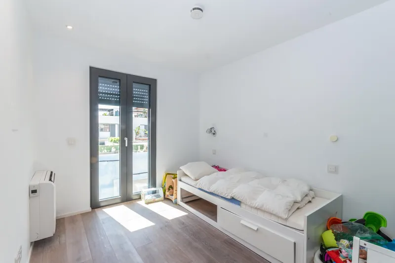Townhouse with sea views and a patio in the idyllic town of Molinar — photo 9