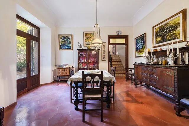 Unique and exceptionally large town house for sale in Fornalutx, Mallorca — photo 7