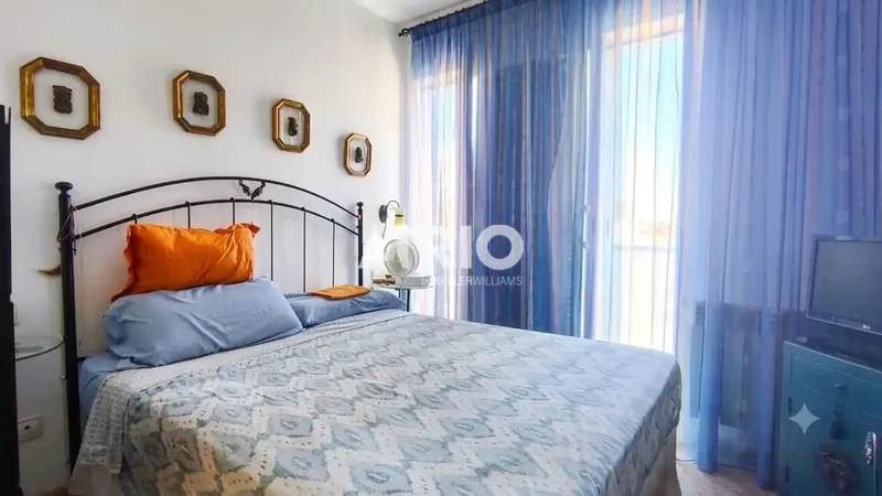 Bright duplex with private terrace, parking and storage room in La Soledad Norte — photo 12