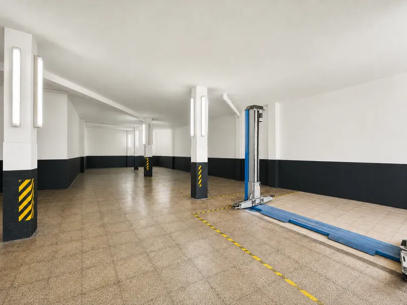 Ref. 2115; Investment: Spacious commercial premises with terrace in El Terreno available for rent/lease — photo 5