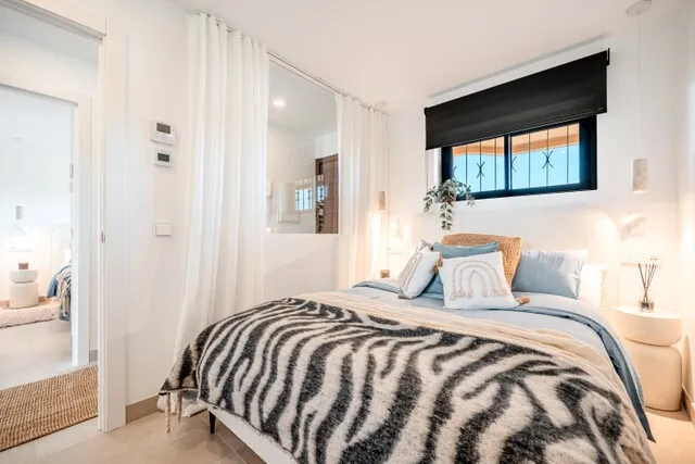 Penthouse with beach access for sale in Cala Vinyes, southwest Mallorca — photo 9