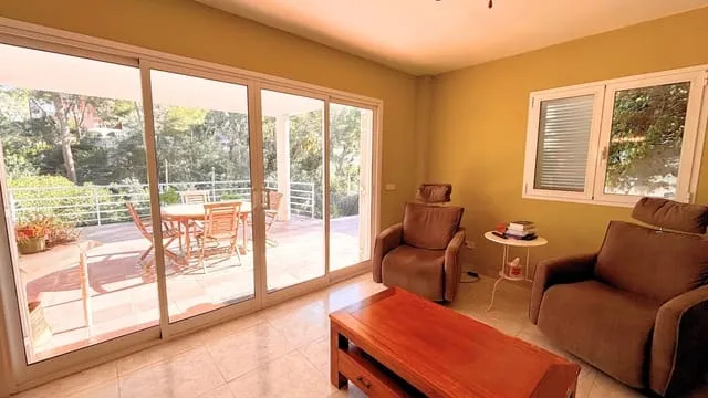 Villa for sale in Portals Nous, Calvià, Mallorca — photo 1