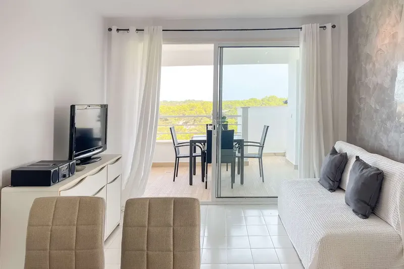 Penthouse with terrace for rent in Cala Millor — photo 10