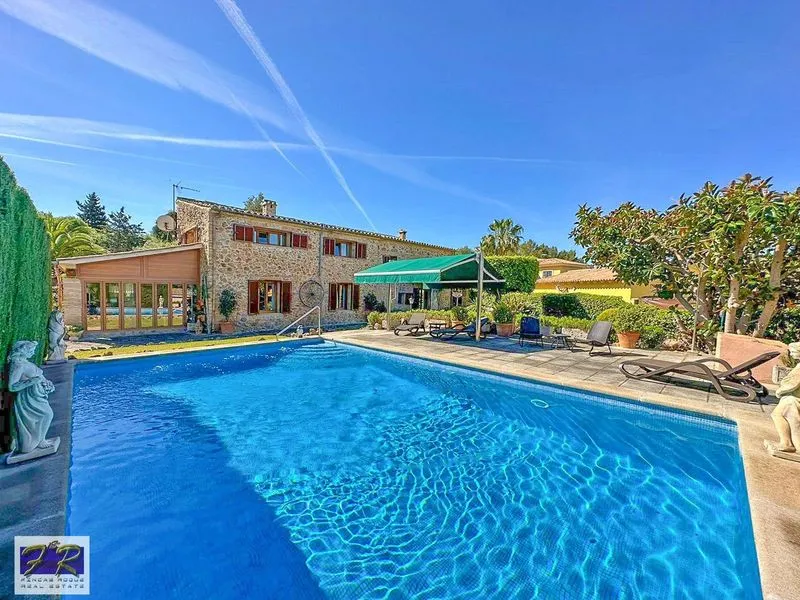 villa in Alcudia — photo 1