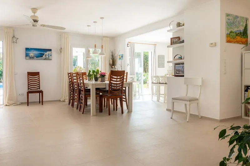 Mediterranean family retreat with a private pool and holiday license in Santa Ponsa — photo 1