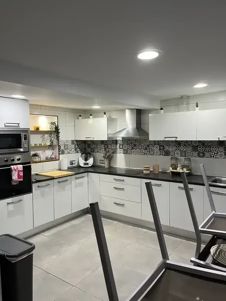 🏡 CASA DE 317 m² · 4 HABITACIONES · 2 BAÑOS · TERRAZA DE 140 m² — photo 4
