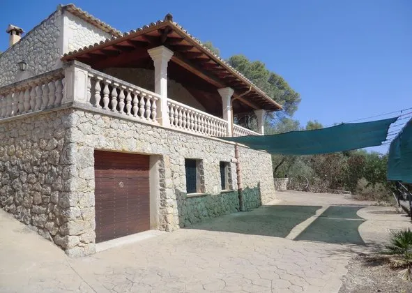 Estate in Alaró — photo 1