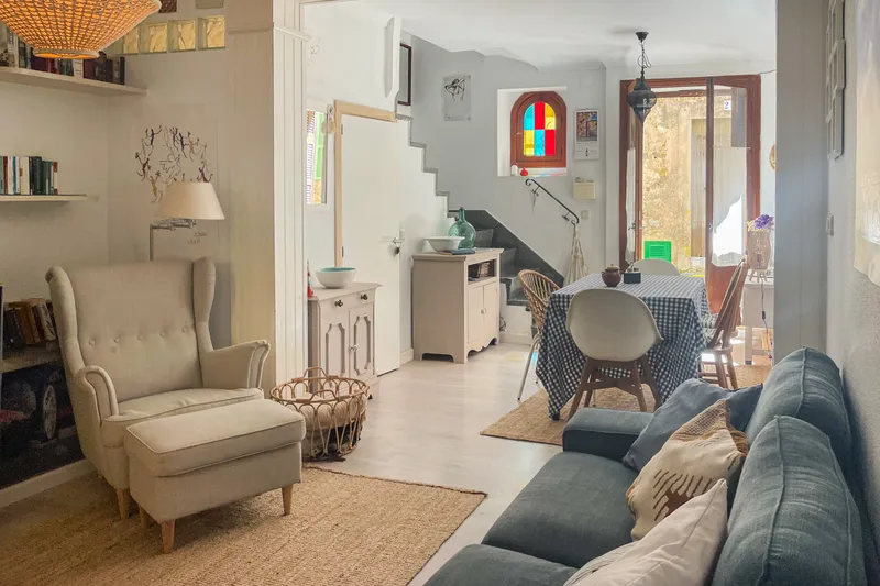 Townhouse with 3 bedrooms, patio, balcony and roof terrace with view of Sant Salvador — photo 7
