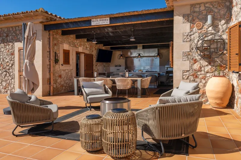 Spacious finca with holiday rental licence and panoramic views near Llucmajor — photo 6