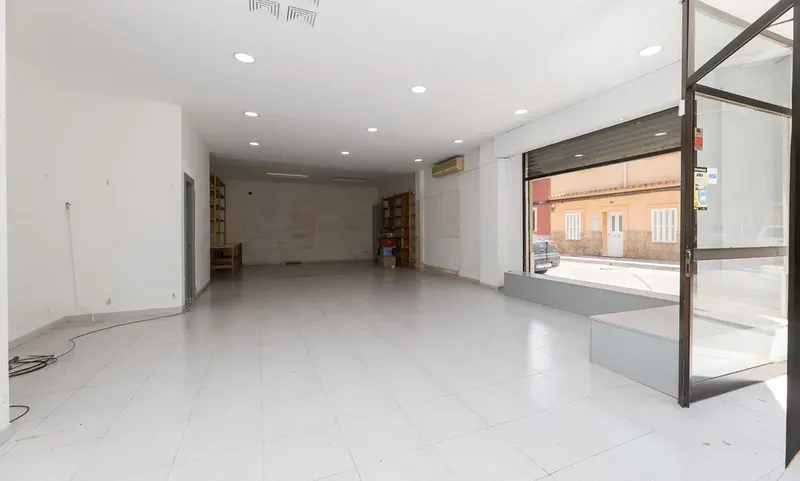 Commercial premises on the ground floor in El Molinar — photo 6