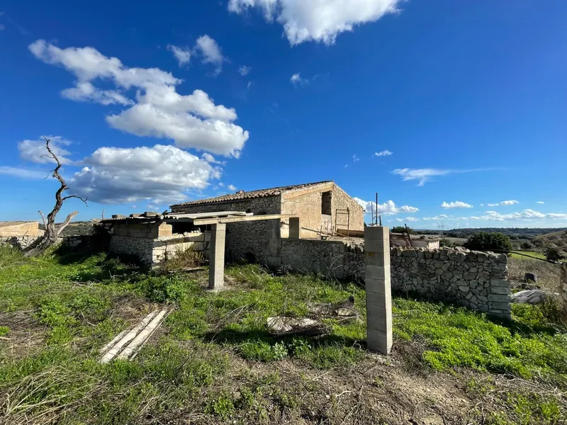 Rustic property - Llubí — photo 1