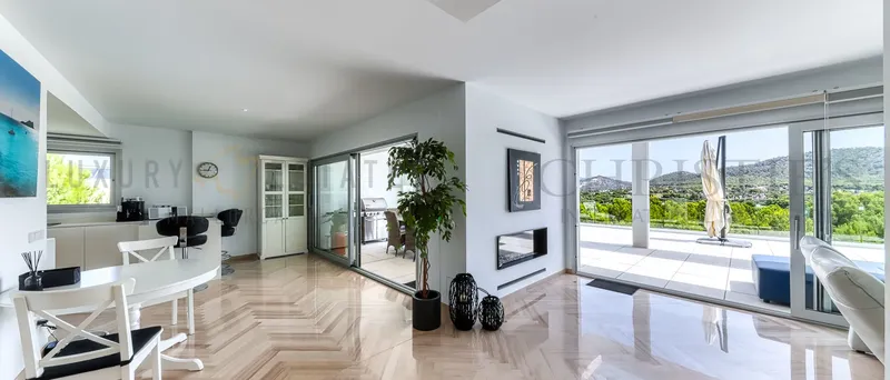 Modern penthouse in Santa Ponsa near golf course and beach — photo 2