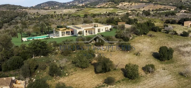 Luxury country home designed to provide the best comfort and well-being in a natural environment — photo 2