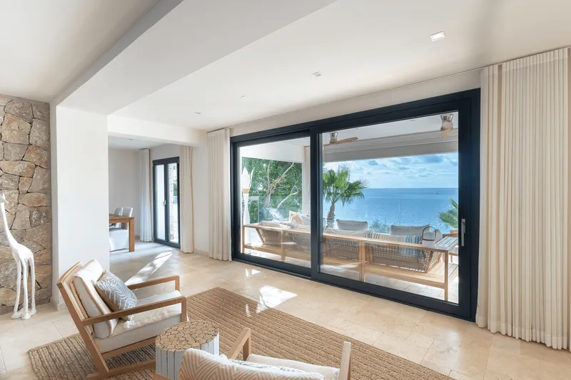 Villa with sea views in Cala Llamp — photo 8