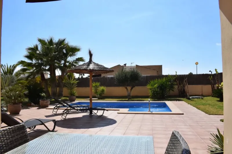 Chalet for sale: Campos, Mallorca - 5 bedrooms, pool — photo 3