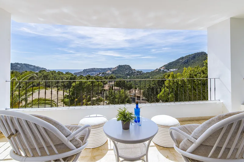 Port Andratx: Spacious villa with 4 bedrooms, pool and panoramic views for sale — photo 7