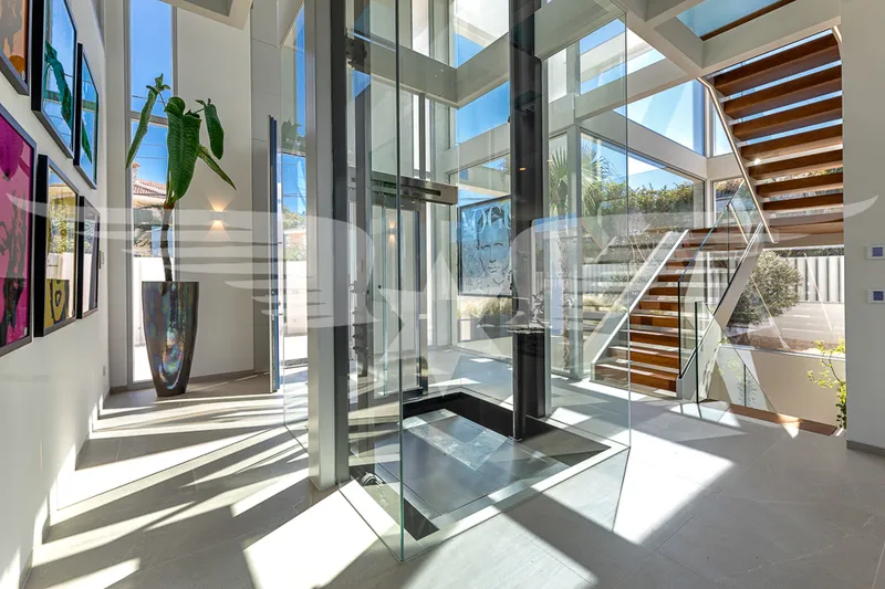 Port Adriano I luxury new construction villa with harbor views — photo 2