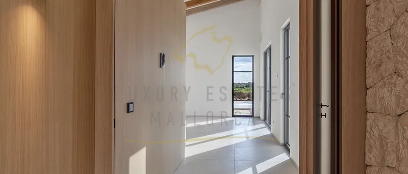 Brand new modern sunny luxury finca in Campos with pool — photo 8