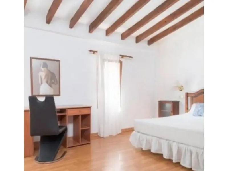 Mallorcan village house with terrace and garage — photo 12