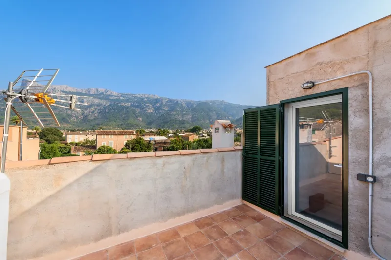 New built house with garden in Sóller — photo 12