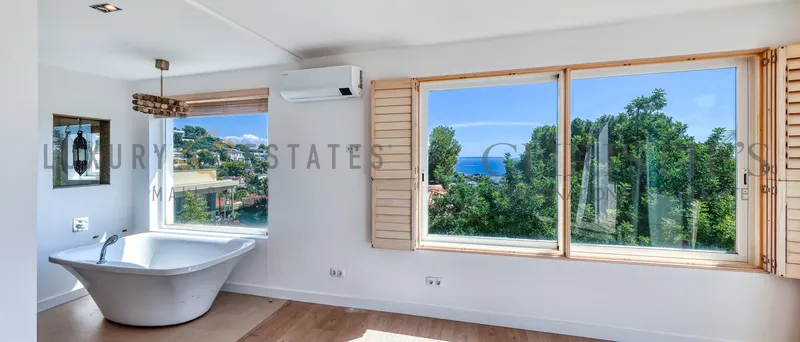 Villa in Costa d’en Blanes with ocean views and great potential — photo 10