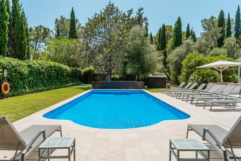 Luxury Villa with ETV Licence in a Peaceful Residential Area in Pollensa — photo 3
