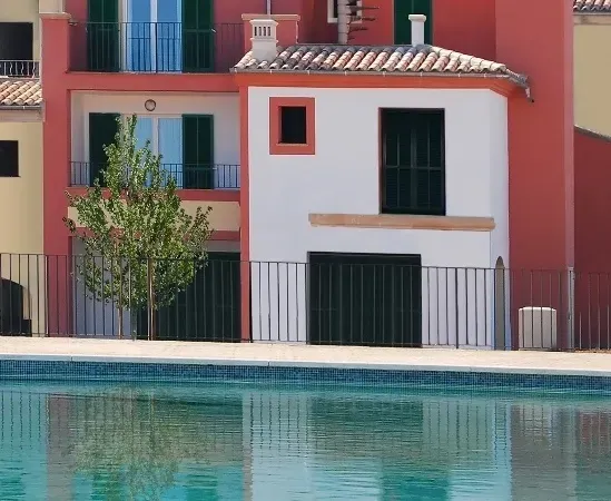 Commercials for sale close to the beach in Portocolom — photo 3