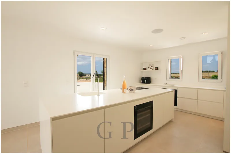 Real Estate Details — photo 9